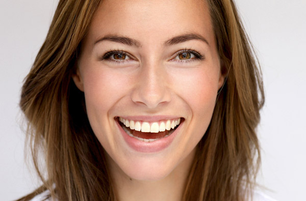 Female patient of Mountain State Oral and Facial Surgery smiling in West Virginia