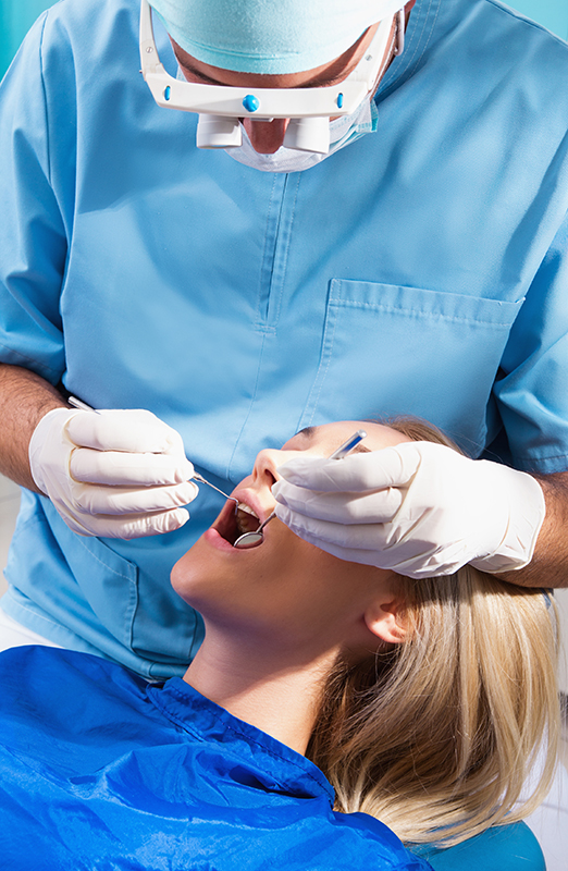 What Does an Oral Surgeon Do?